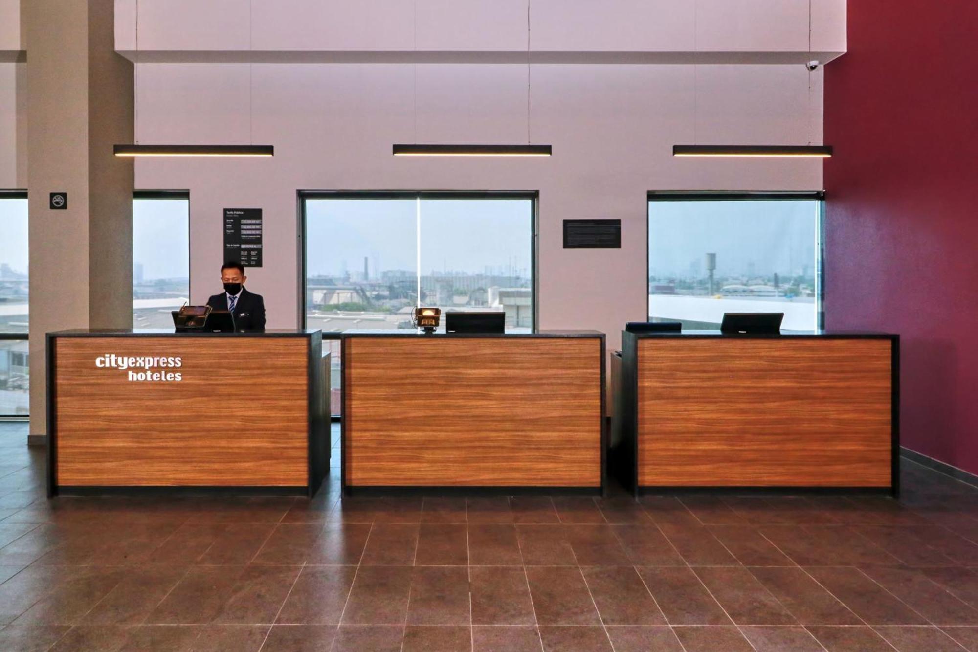City Express By Marriott Monterrey Universidad Εξωτερικό φωτογραφία